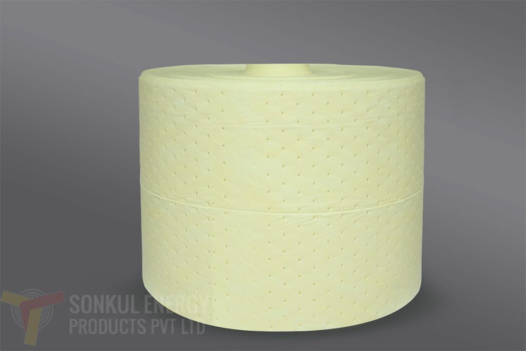 hazmat-absorbent-roll